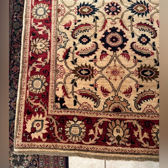 Authentic Afghan Persian Handwoven Wool Rug - Picture 2 of 3